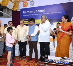 ना. चंद्रकांतदादा पाटील यांच्या संवेदनशीलतेतून दिव्यांगांच्या आयुष्यात ‘नवी पहाट’..!