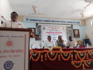जाफराबादच्या सिद्धार्थ महाविद्यालयात ‘मराठी भाषा गौरव दिन’ उत्साहात साजरा; कुसुमाग्रजांना अभिवादन