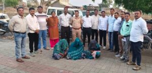 चालत्या बसमधून दागिने चोरी करणारी टोळी जेरबंद; वाशिम स्थानिक गुन्हे शाखेची मोठी कारवाई..!