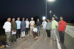 उमरखेड शहरात गांजाची विक्री करणाऱ्या इसमाकडुन एक किलो 285 ग्रॅम गांजा जप्त डिटेक्शन ब्रँच (DB)उमरखेड यांची कारवाई