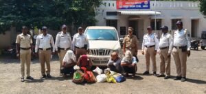 वाशीम बायपासवर गोमांस वाहतूक करणारे चौघे ताब्यात !