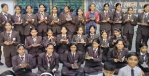शाडू मातीच्या गणेशमूर्ती! विद्यार्थ्यांनी दिला पर्यावरणाचा संदेश!
