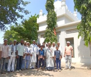 सावखेडा सिमचे १६ तरुण अजमेरकडे पायी खास संकल्प !