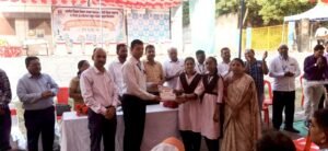साकळीच्या शारदा विद्या मंदिराची विज्ञान प्रदर्शनात बाजी!
