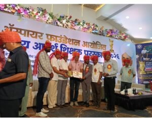 यावलच्या मुख्याध्यापकांना राज्यस्तरीय शिक्षक पुरस्कार जाहीर !