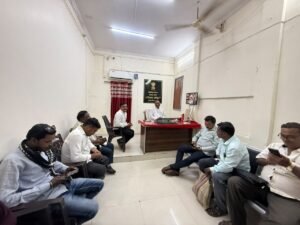 आमदार किसनराव वानखेडेंची पंचायत समितीला अचानक भेट!